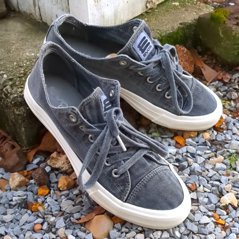 EVOS Evolution of Style Kline II Charcoal Gray Low Profile Sneakers Lace…